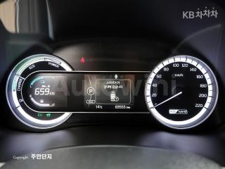 KNACB81CGHA022722 2017 KIA NIRO 1.6 PRESTIGE-5