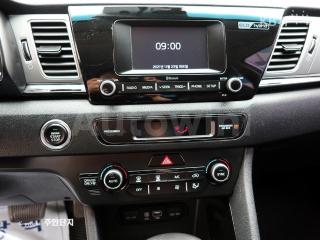 2017 KIA NIRO 1.6 PRESTIGE - 9