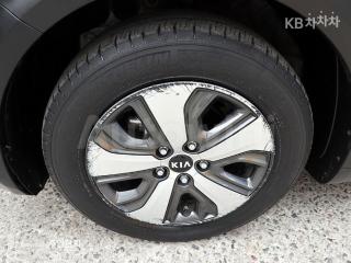 2017 KIA NIRO 1.6 PRESTIGE - 19