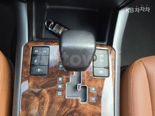 2019 KIA  MOHAVE BORREGO 4WD VIP 7 SEATS - 17