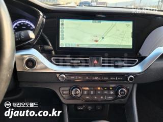 KNACB81CGLA366570 2020 KIA  NIRO 1.6 HEV PRESTIGE-5