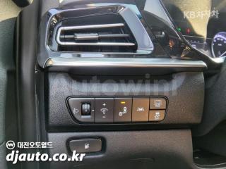 2020 KIA  NIRO 1.6 HEV PRESTIGE - 8