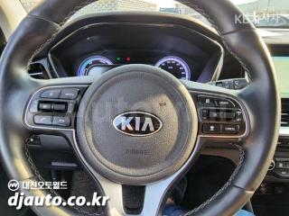 2020 KIA  NIRO 1.6 HEV PRESTIGE - 9