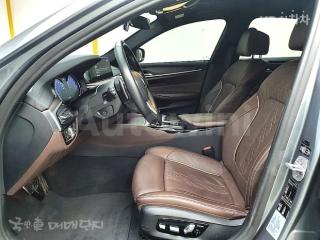 2017 BMW  5SERIES G30  530I M SPORT PLUS - 9
