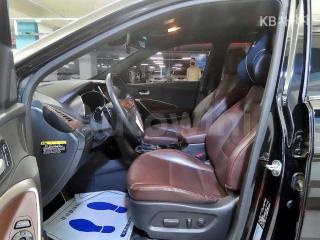 KMHSR81XDHU244916 2017 HYUNDAI  MAXCRUZ DIESEL(E-VGT)R2.2 4WD 파이니스트 EDITION 7 SEATS-5