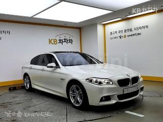 WBA5E510XGG207304 2016 BMW 5 SERIES 520D-1