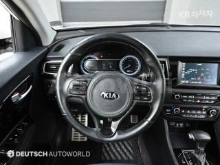 2017 KIA NIRO 1.6 NOBLESSE - 13