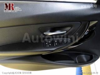 2018 BMW 3 SERIES 320D F30(12~) - 15