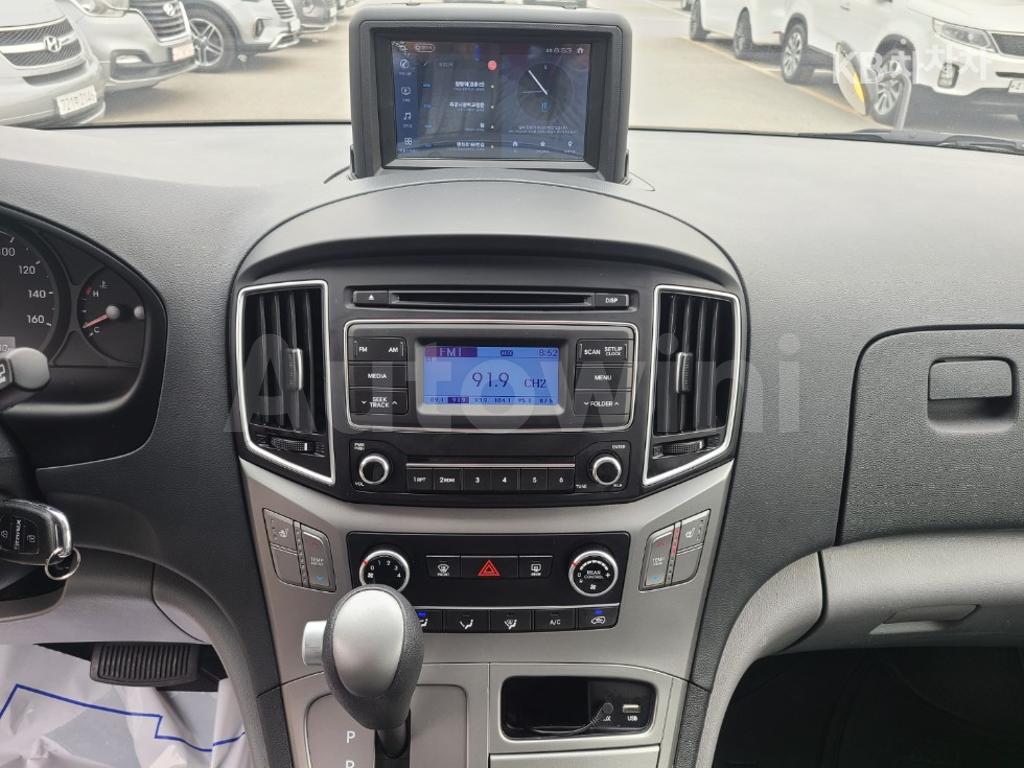 2019 HYUNDAI  GRAND STAREX LPI CHILD PROTECTIVE VEHICLE 12 SEATS - 24