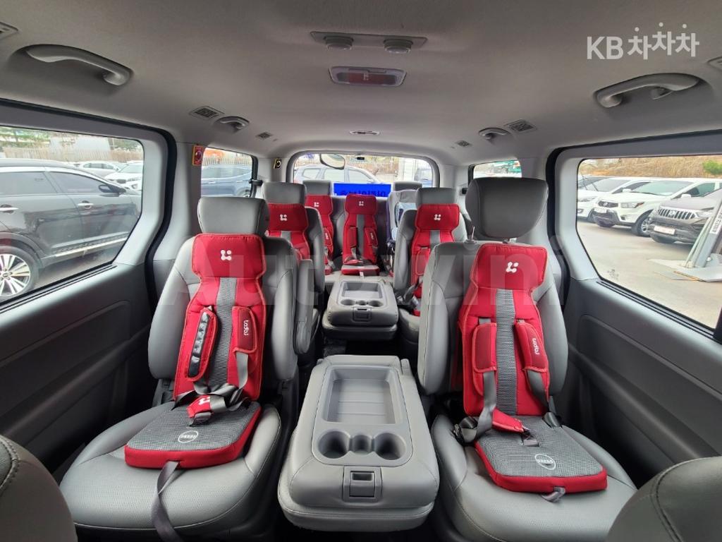 2019 HYUNDAI  GRAND STAREX LPI CHILD PROTECTIVE VEHICLE 12 SEATS - 30