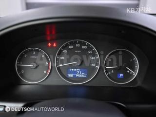 2018 HYUNDAI  GRAND STAREX 웨건 12 SEATS 4WD SMART - 8