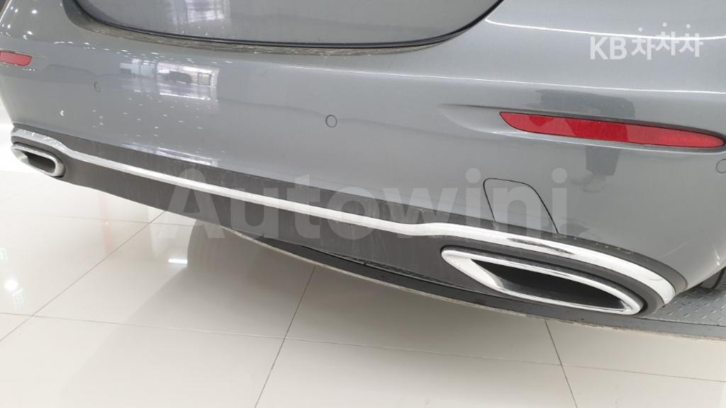 2021 MERCEDES BENZ E-CLASS W213  E250 AVANTGARDE - 11