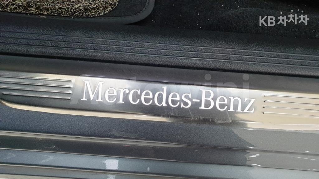 2021 MERCEDES BENZ E-CLASS W213  E250 AVANTGARDE - 23