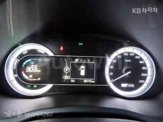 2017 KIA NIRO 1.6 PRESTIGE - 7