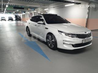 KNAGU415GGA007515 2016 KIA K5 2ND GEN OPTIMA 1.7 DIESEL MX NOBLESSE-0
