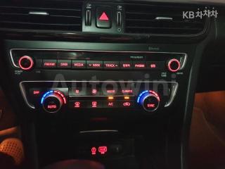 2016 KIA K5 2ND GEN OPTIMA 1.7 DIESEL MX NOBLESSE - 12