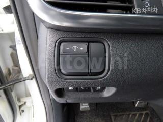 2016 KIA K5 2ND GEN OPTIMA 2.0 GASOLINE MX PRESTIGE - 9