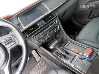 2016 KIA K5 2ND GEN OPTIMA 2.0 GASOLINE MX PRESTIGE - 11