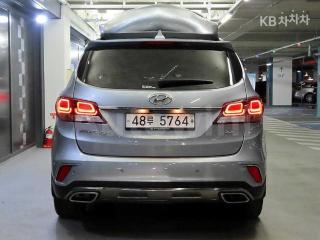 KMHSR81XBHU237084 2017 HYUNDAI  MAXCRUZ DIESEL(E-VGT)R2.2 2WD PRESTIGE 6 SEATS-4