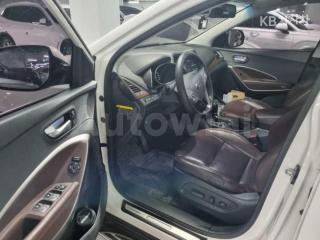 KMHSR81XDGU176124 2016 HYUNDAI  MAXCRUZ DIESEL(E-VGT)R2.2 4WD 파이니스트 EDITION 7 SEATS-4