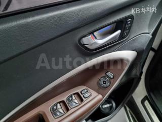 2016 HYUNDAI  MAXCRUZ DIESEL(E-VGT)R2.2 4WD 파이니스트 EDITION 7 SEATS - 13