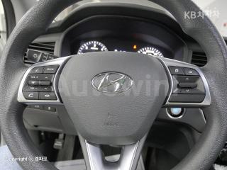 2018 HYUNDAI SONATA RISE 1.7 DIESEL STYLE - 8