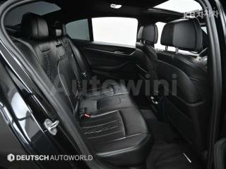 2017 BMW  5SERIES G30  530I M SPORT PLUS - 12