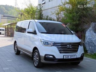 KMHWK81KDKU002997 2019 HYUNDAI  GRAND STAREX URBAN 9 SEATS 4WD EXCLUSIVE-1