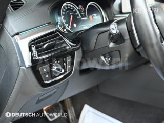 2017 BMW  5SERIES G30  530I M SPORT PLUS - 17