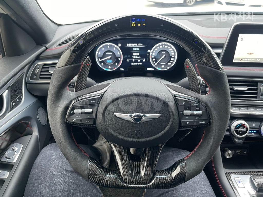 2020 GENESIS G70 2.0T SPORT PACKAGE - 13