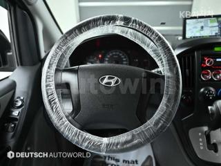 2014 HYUNDAI GRAND STAREX H-1 5 SEATS VAN CVX DELUXE - 13