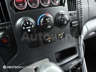2014 HYUNDAI GRAND STAREX H-1 5 SEATS VAN CVX DELUXE - 16