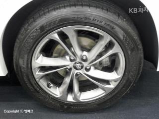 2019 HYUNDAI SANTA FE TM DIESEL 2.0 2WD 인스퍼레이션 - 16