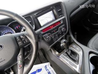 2013 KIA K5 OPTIMA GASOLINE 2.0 TRENDY - 11