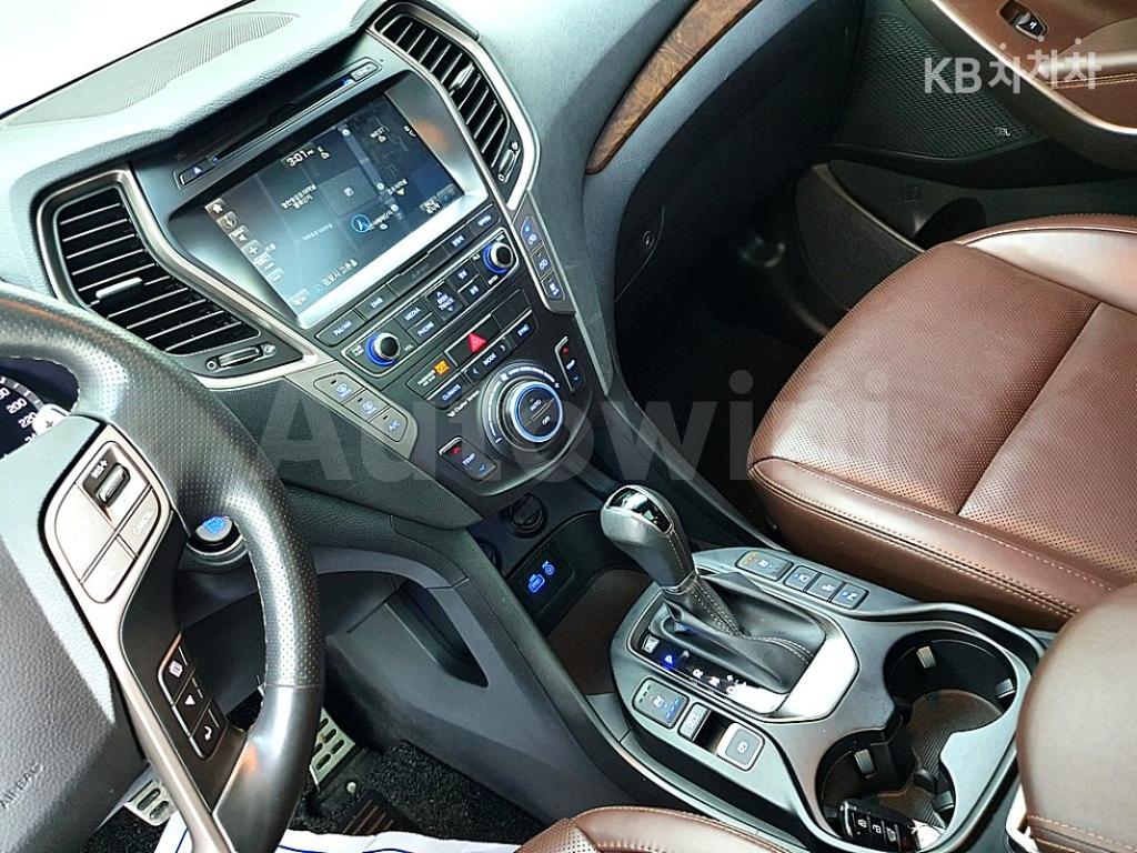 2018 HYUNDAI  MAXCRUZ DIESEL(E-VGT)R2.2 4WD 파이니스트 EDITION 7 SEATS - 11