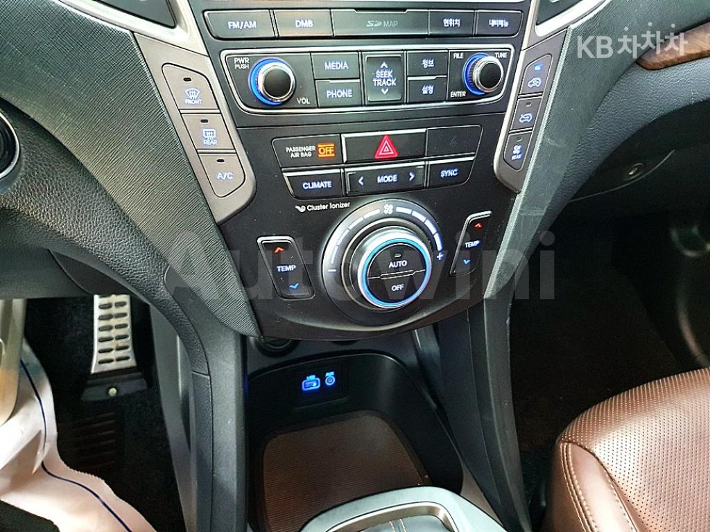 2018 HYUNDAI  MAXCRUZ DIESEL(E-VGT)R2.2 4WD 파이니스트 EDITION 7 SEATS - 12
