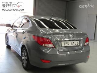 KMHCT41BEKU440193 2019 HYUNDAI ACCENT  1.4 VVT MORDERN-3