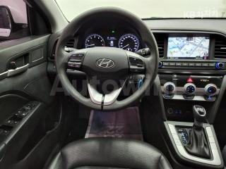 2019 HYUNDAI AVANTE AD ELANTRA 1.6 GDI STYLE - 9