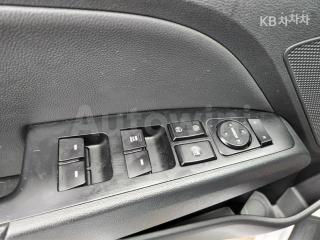 2019 HYUNDAI AVANTE AD ELANTRA 1.6 GDI STYLE - 15