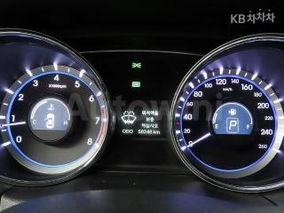 2011 HYUNDAI YF SONATA Y20 LUXURY - 8