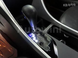 2011 HYUNDAI YF SONATA Y20 LUXURY - 11