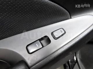 2011 HYUNDAI YF SONATA Y20 LUXURY - 17