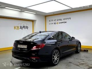 KMTG341ABLU065107 2020 GENESIS G70 2.0T SPORT PACKAGE-2