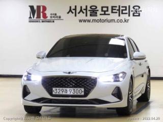KMTG341ABLU069546 2020 GENESIS G70 2.0T SPORT PACKAGE-0