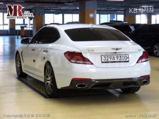KMTG341ABLU069546 2020 GENESIS G70 2.0T SPORT PACKAGE-3