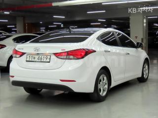 KMHDG41DBGU550208 2016 HYUNDAI  AVANTE ELANTRA 1.6 GDI SMART BASIC-1
