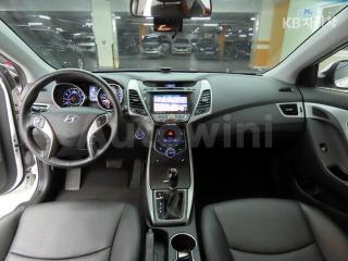 2016 HYUNDAI  AVANTE ELANTRA 1.6 GDI SMART BASIC - 7