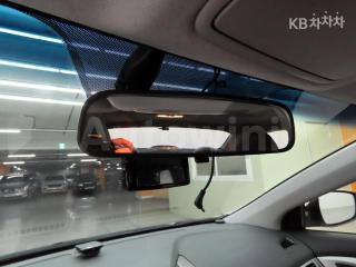 2016 HYUNDAI  AVANTE ELANTRA 1.6 GDI SMART BASIC - 16