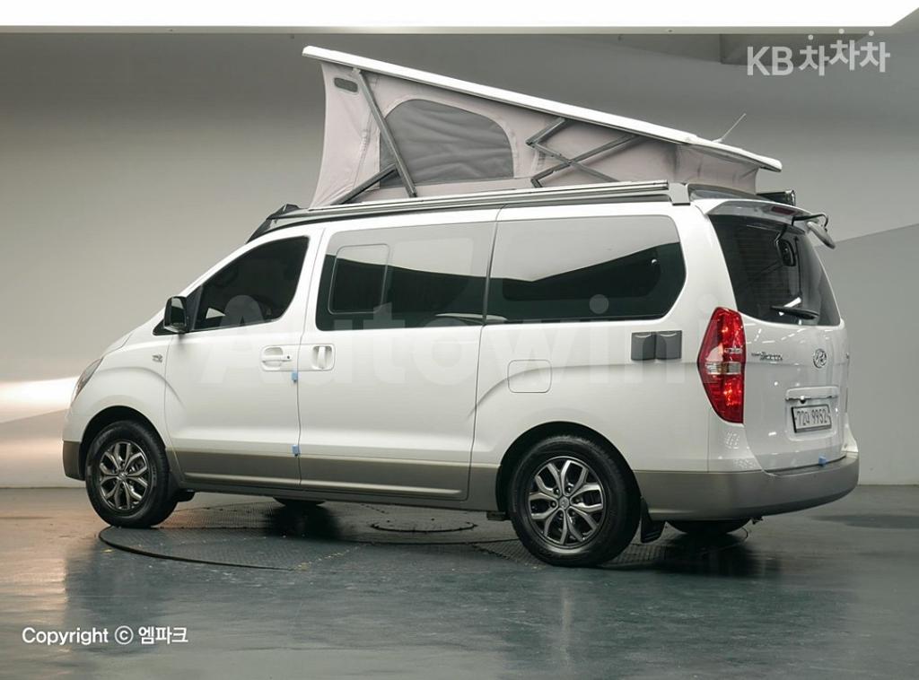 KMJWS37KDJU938443 2018 HYUNDAI GRAND STAREX H-1 4 SEATS 캠핑카 4WD MORDERNSPECIAL-2
