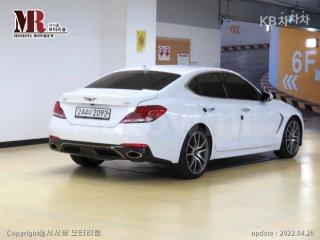 KMTG341ABLU067382 2020 GENESIS G70 2.0T AWD ELITE-2